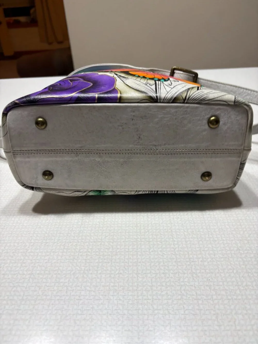 Preowned Anna by Anuschka Shoulder/Crossbody Bag in Good Condition